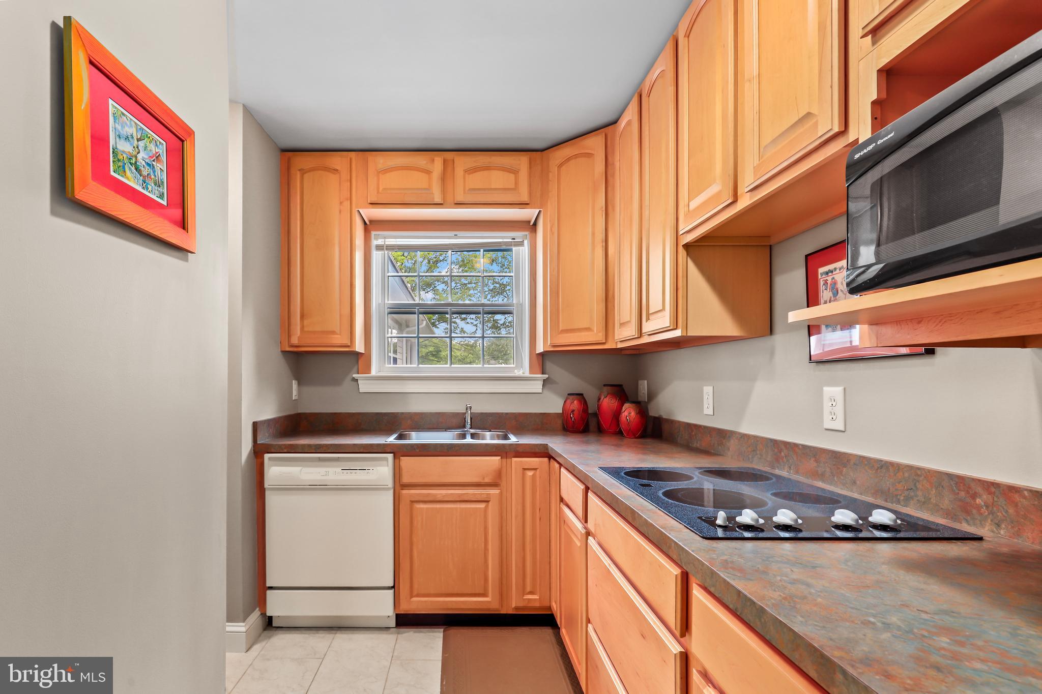 PLYMOUTH HAVEN - Residential