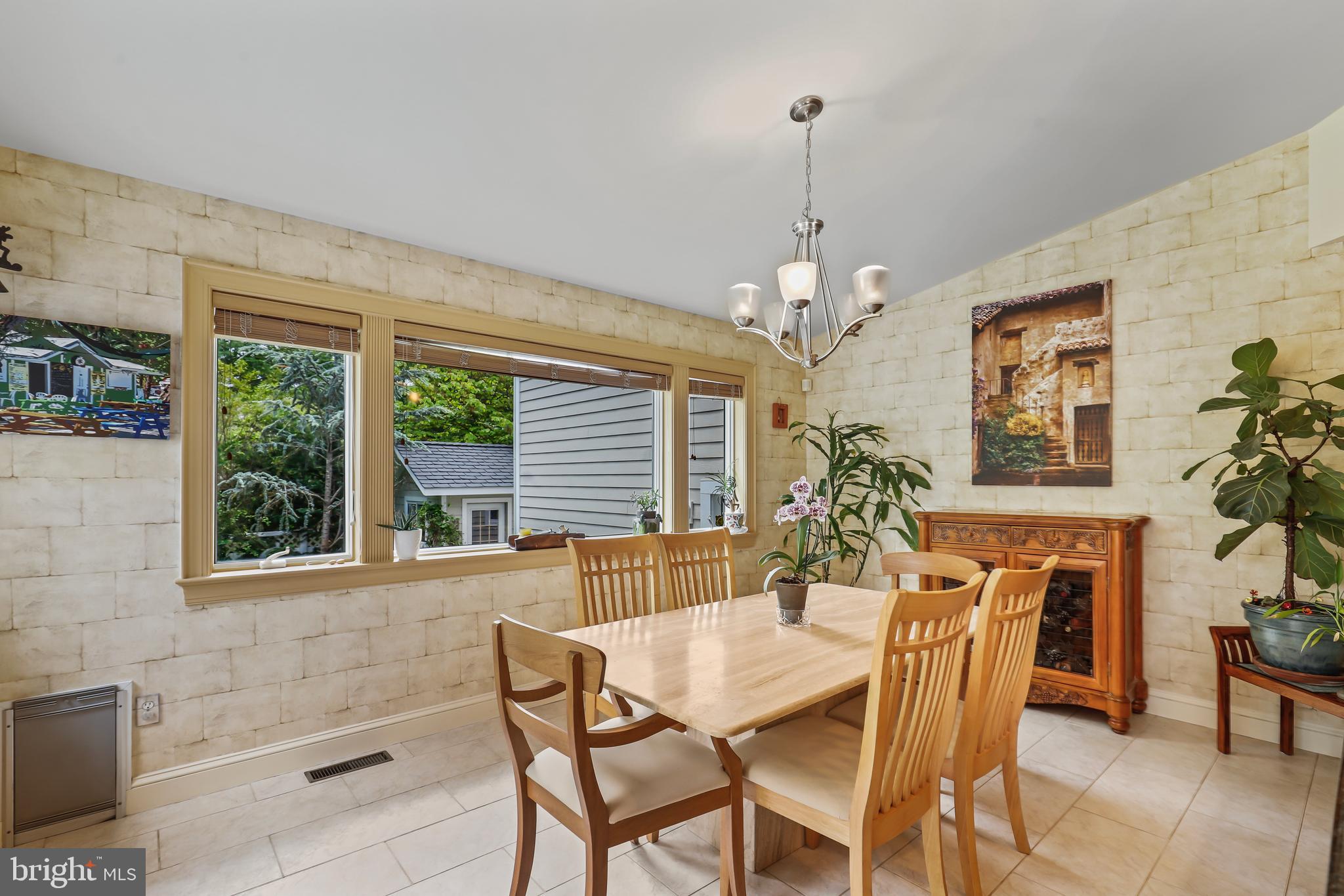 PLYMOUTH HAVEN - Residential