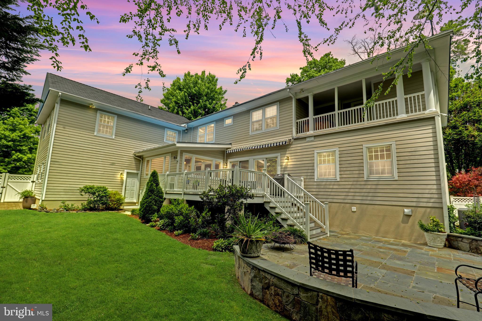 PLYMOUTH HAVEN - Residential