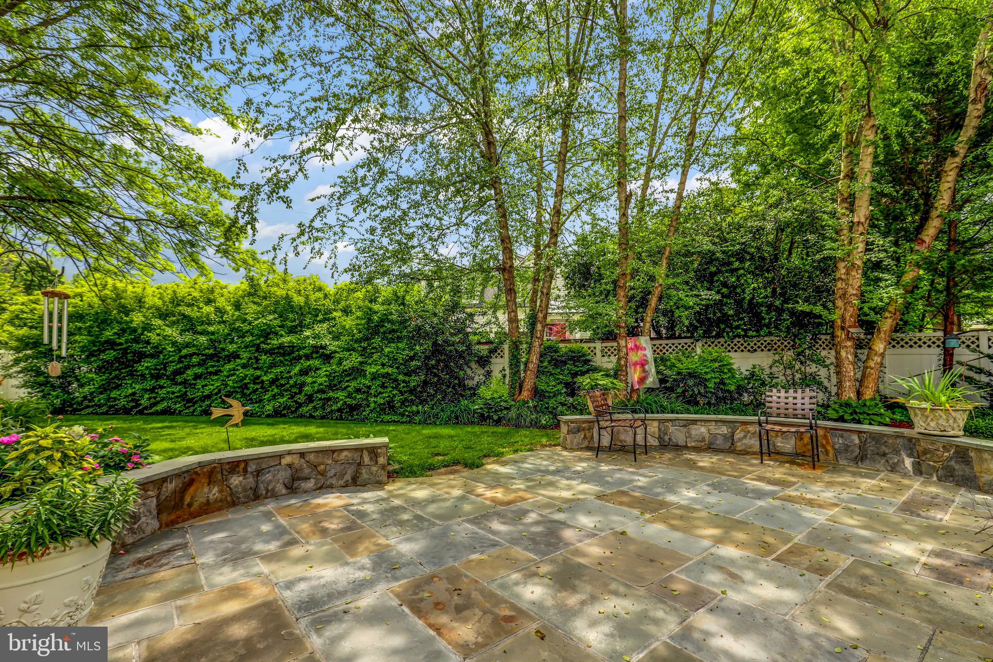 PLYMOUTH HAVEN - Residential