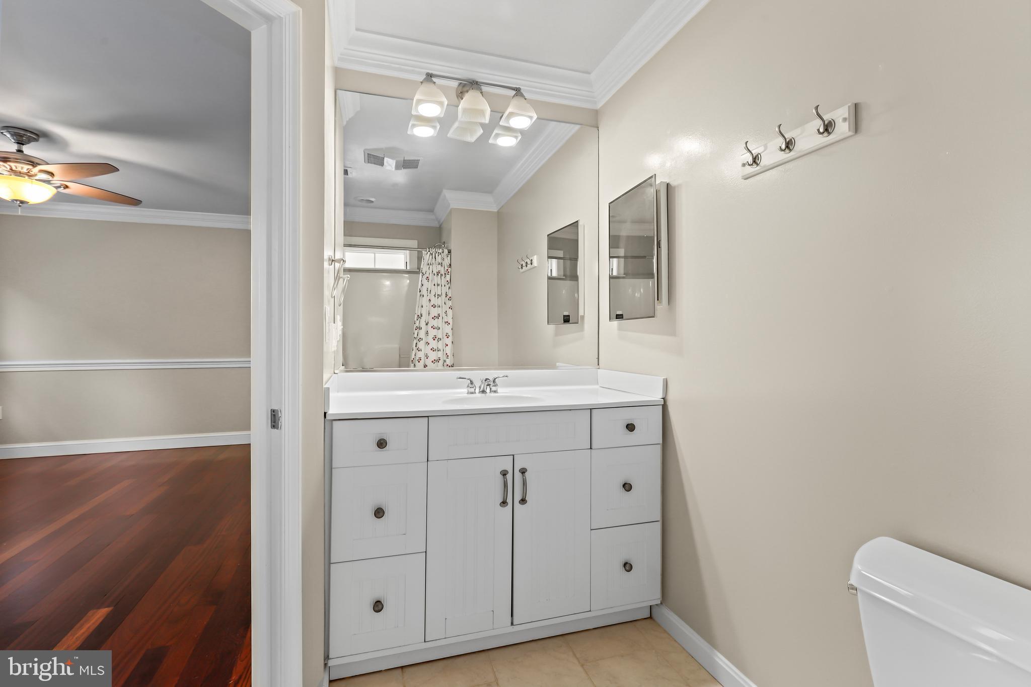 PLYMOUTH HAVEN - Residential