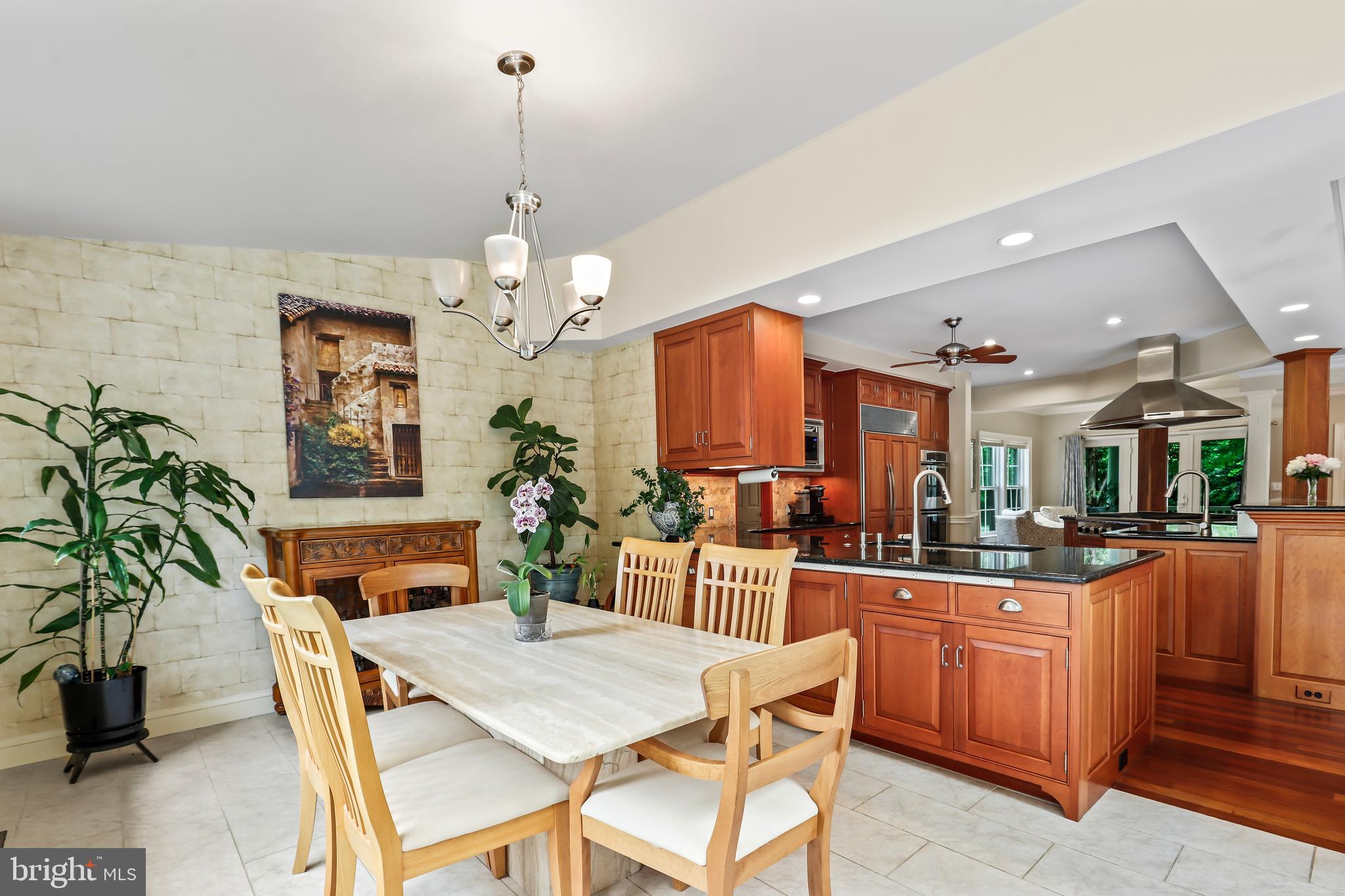 PLYMOUTH HAVEN - Residential