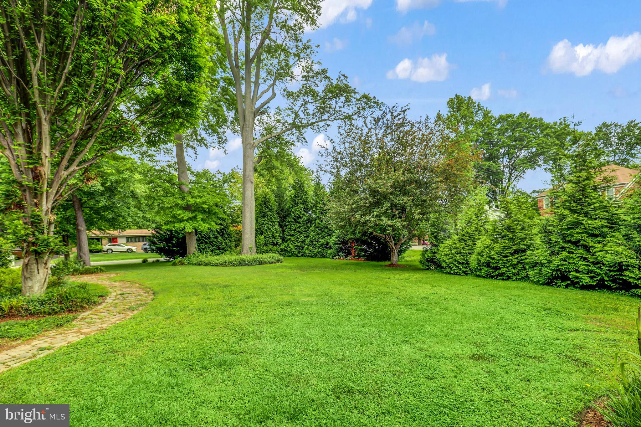 PLYMOUTH HAVEN - Residential