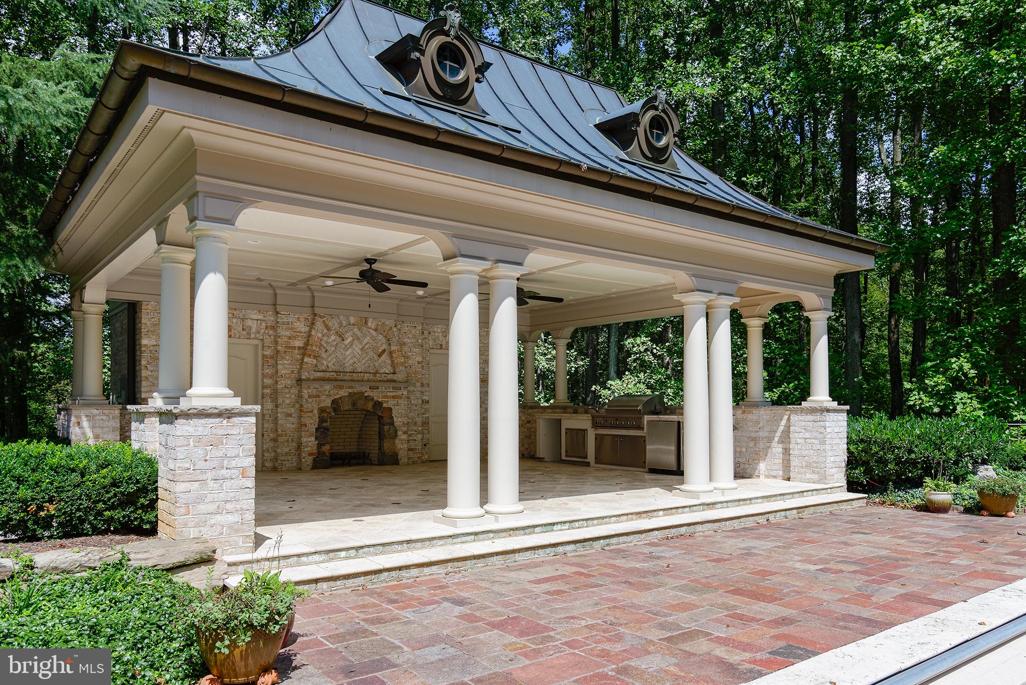 MERRYELLE ACRES - Residential