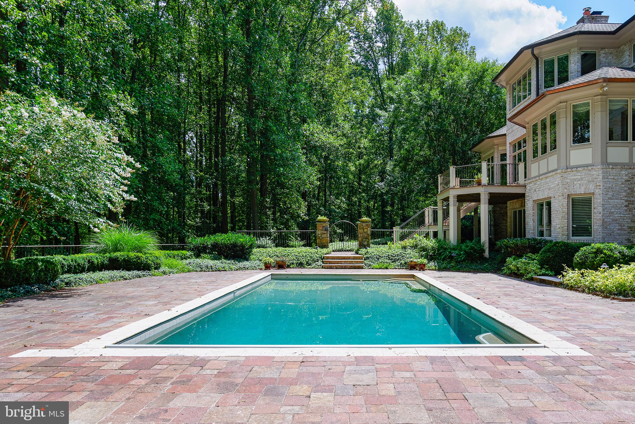 MERRYELLE ACRES - Residential