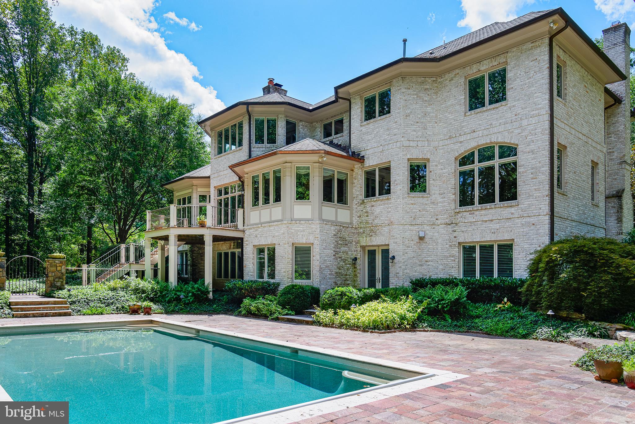 MERRYELLE ACRES - Residential