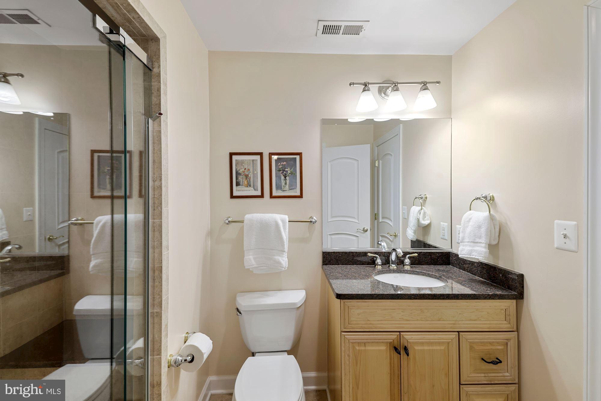 RIVER OAKS - Residential