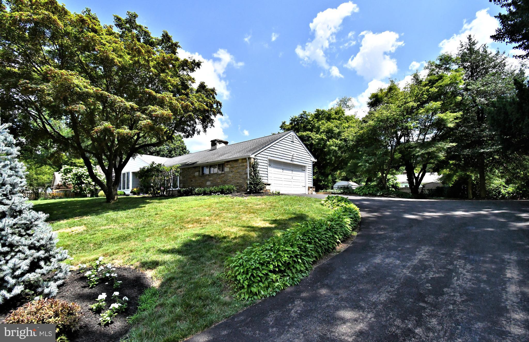 127 CROCUS ROAD