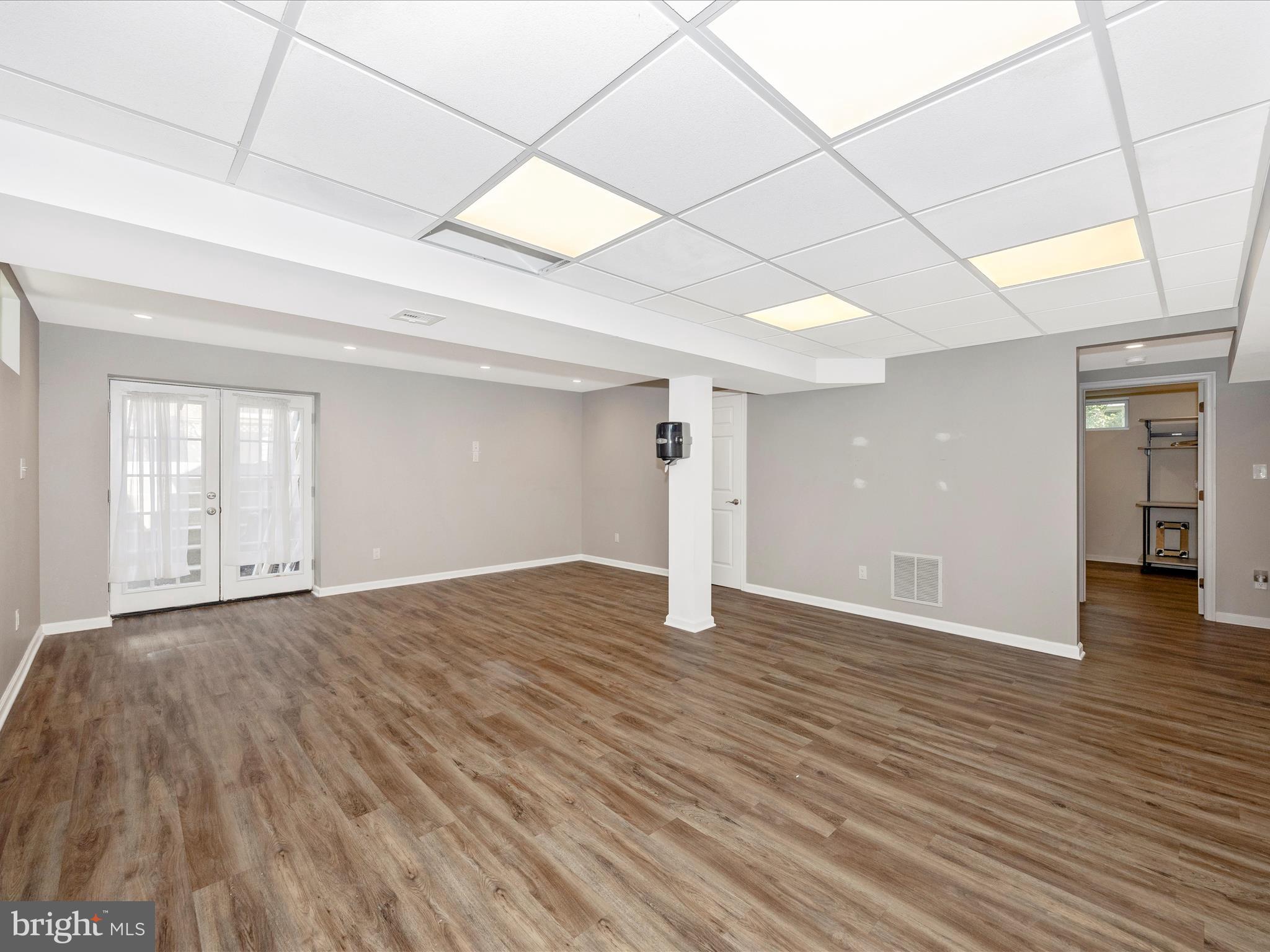 WORMANS MILL - Residential