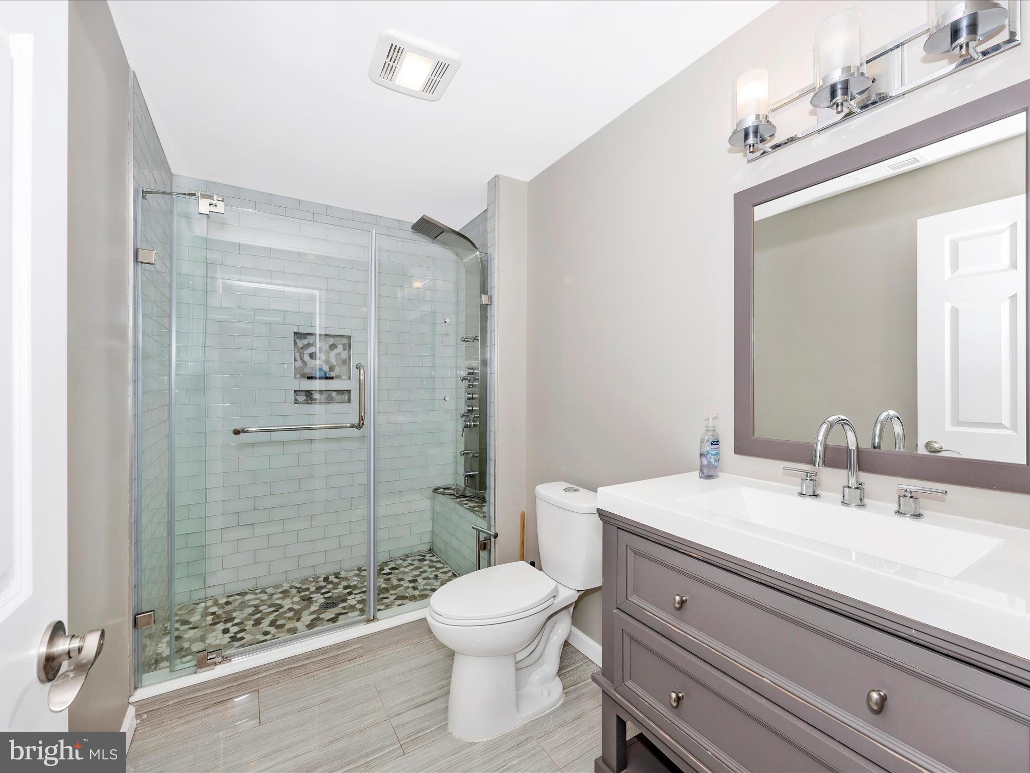 WORMANS MILL - Residential