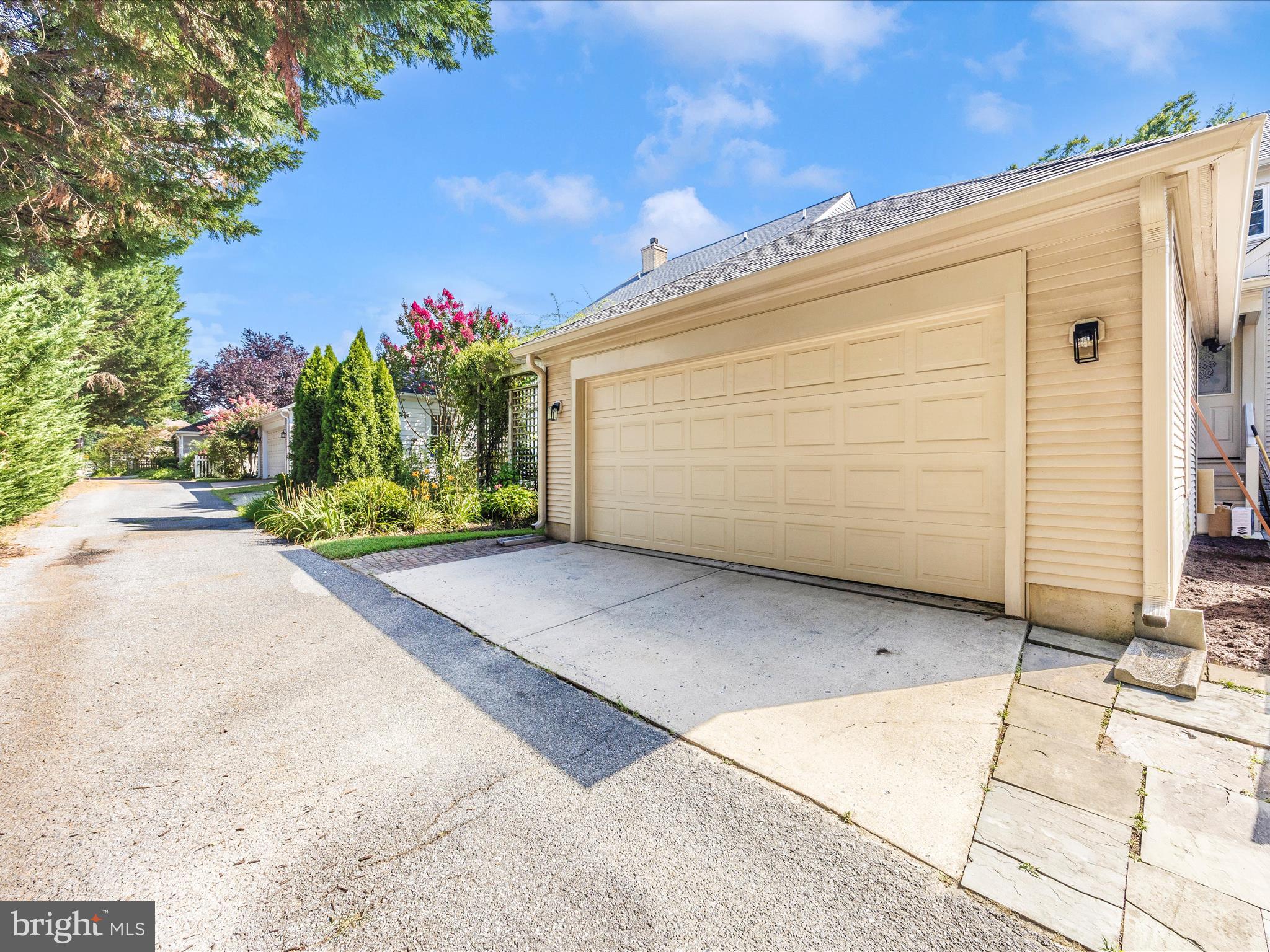 WORMANS MILL - Residential