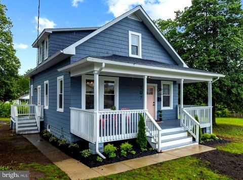 707 WELLHAM AVENUE GLEN BURNIE MD 21061
