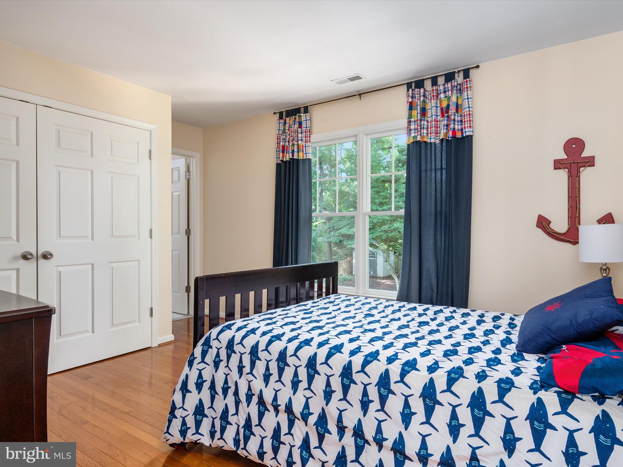 ANNAPOLIS ROADS - Residential