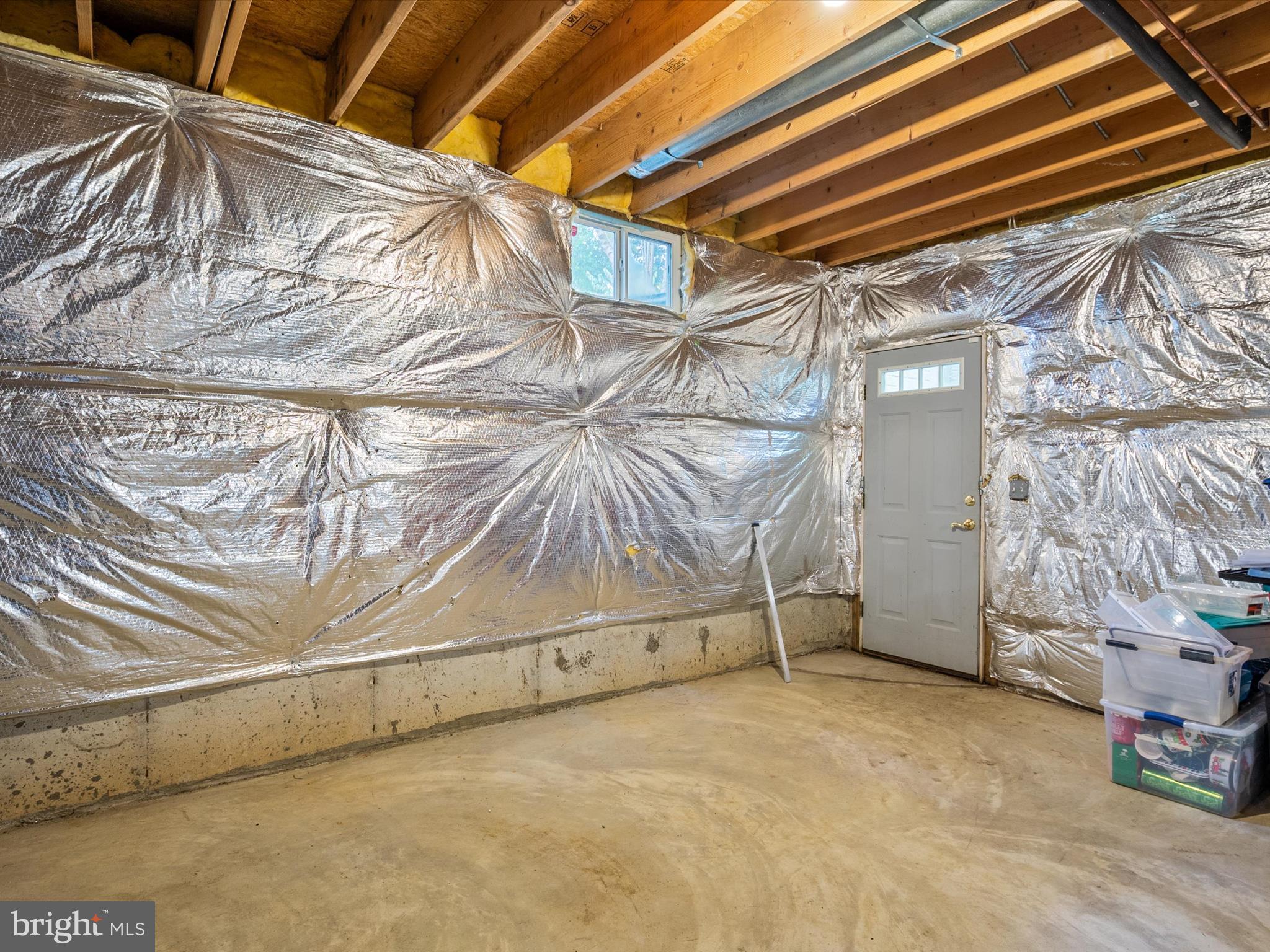 ANNAPOLIS ROADS - Residential