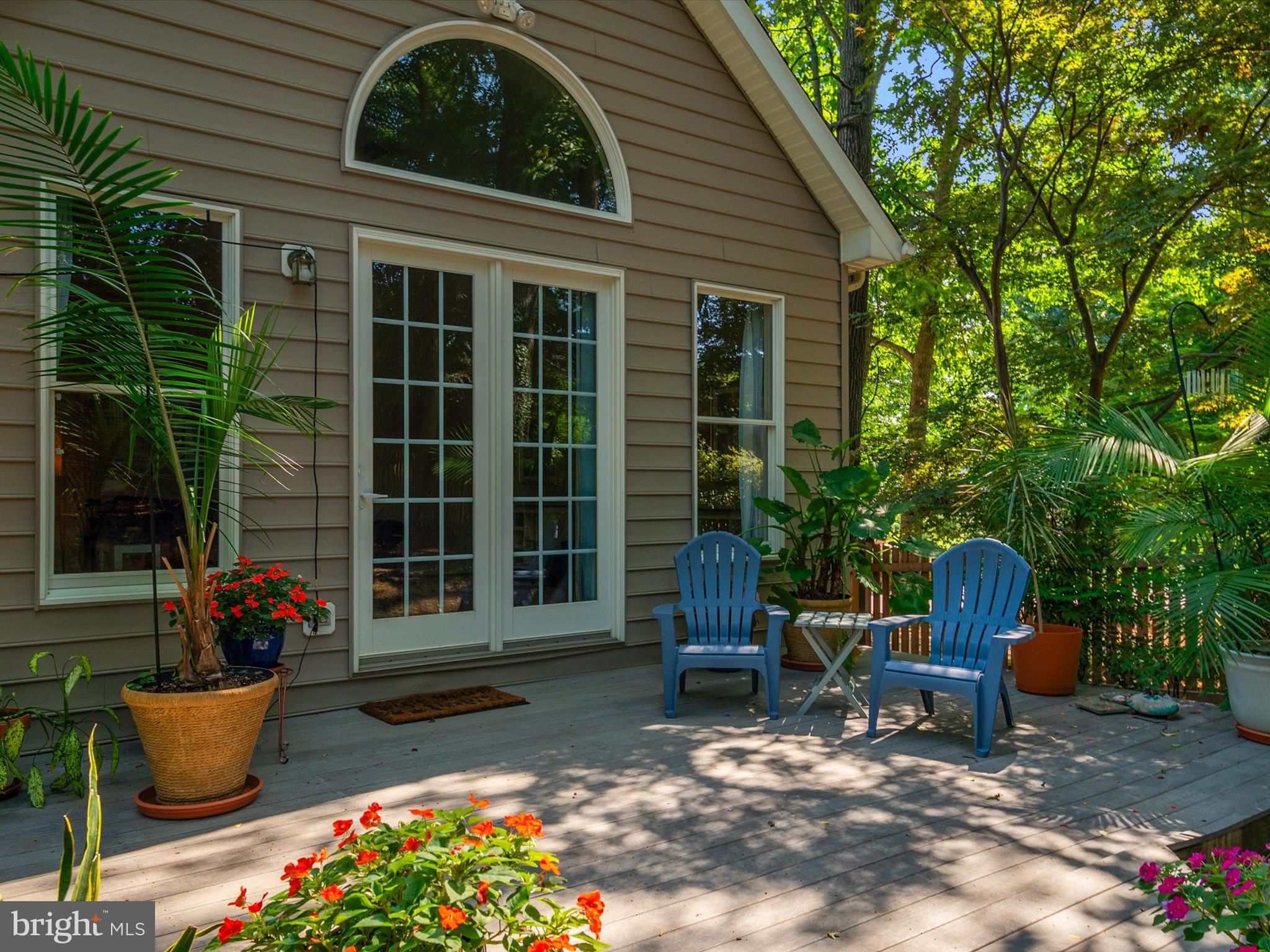 ANNAPOLIS ROADS - Residential