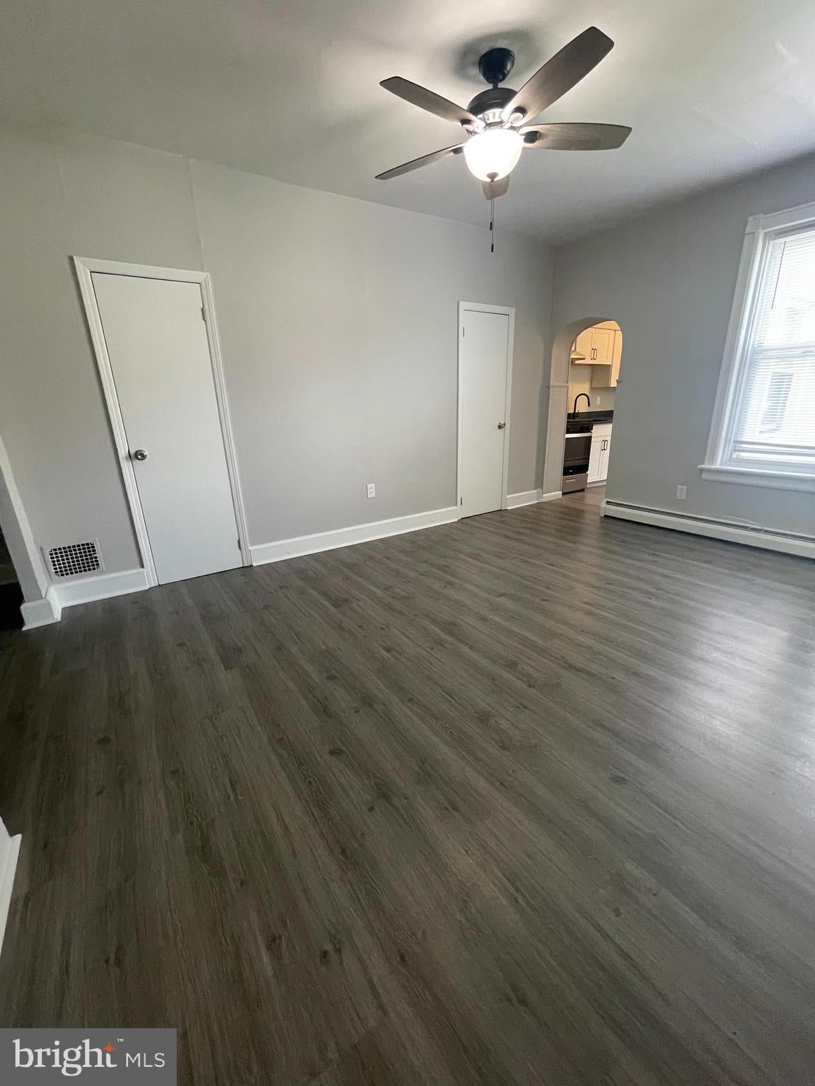 42 3RD AVENUE
