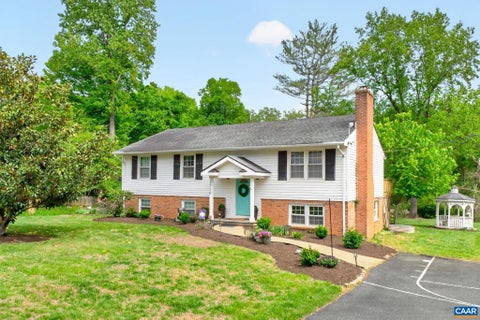 Homes For Sale - 2520 Huntington Rd Rd<br/> CHARLOTTESVILLE, VA 22901