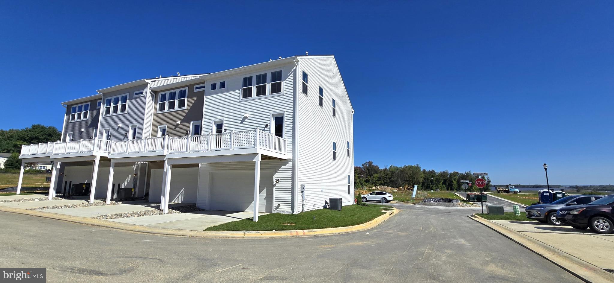 GAMBRILL GLENN - Residential Lease