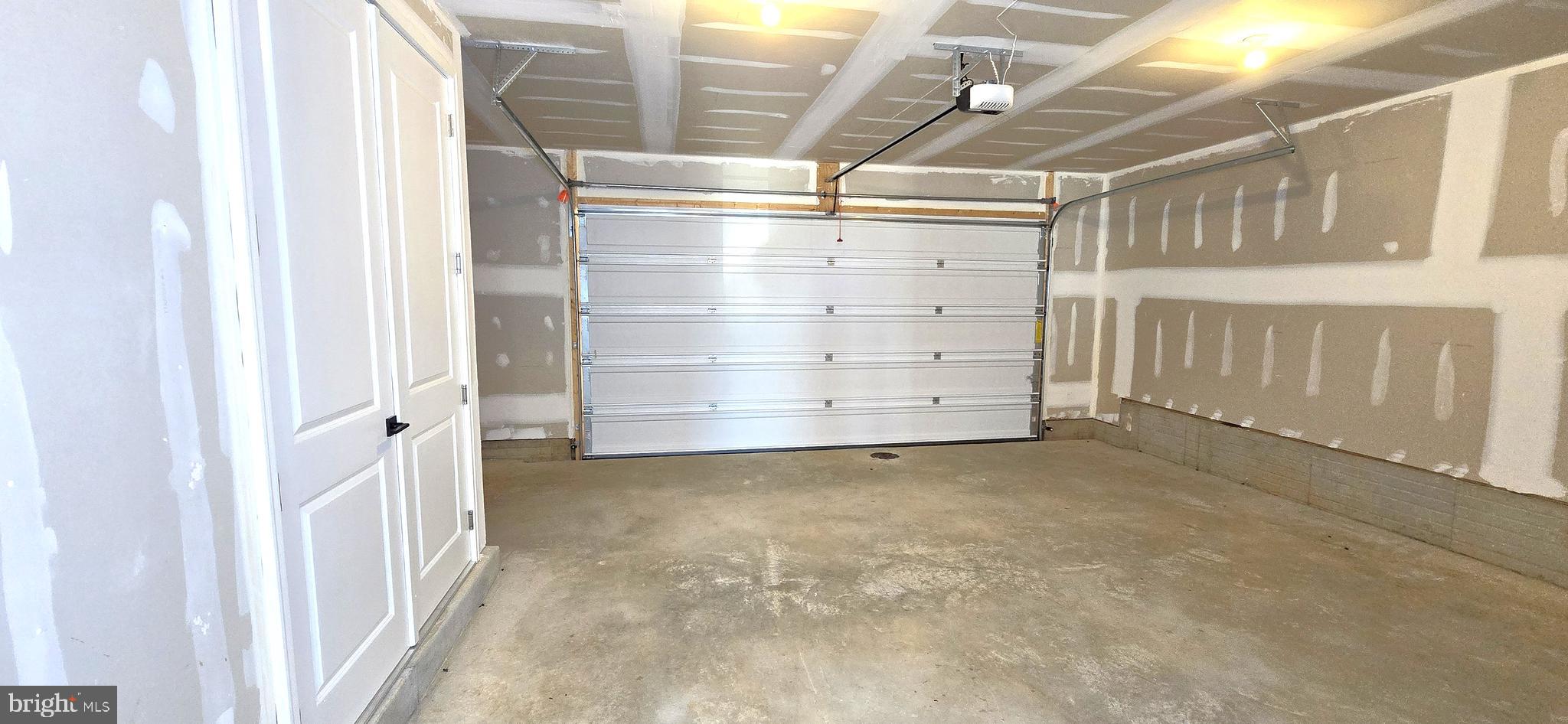 GAMBRILL GLENN - Residential Lease