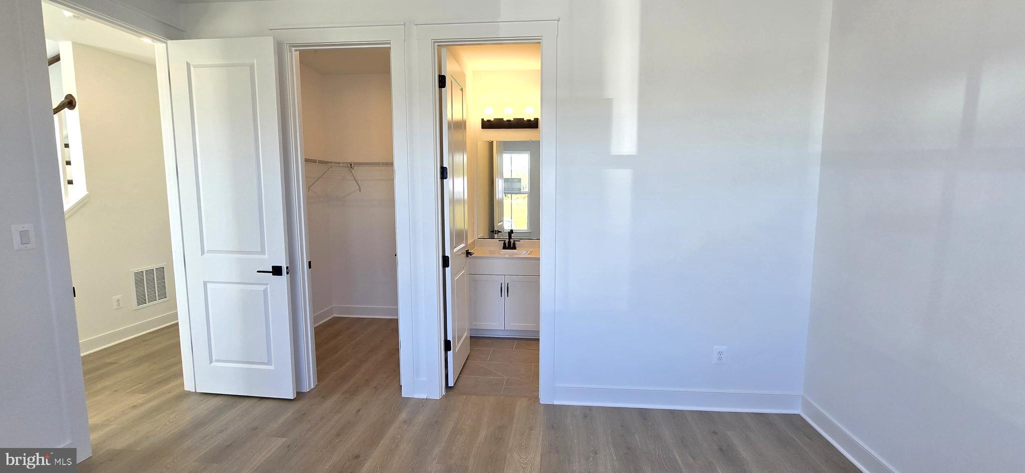 GAMBRILL GLENN - Residential Lease