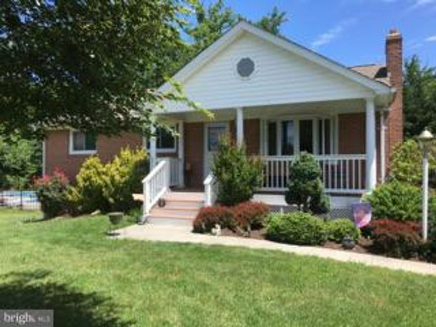 A SPACIOUS, MAINTENANCE-FREE FRONT PORCH COMPLEMENTS THIS FANTASTIC RANCHER WITH UPDATES GALORE INCLUDING A FABULOUS FAM RM WITH WOOD CATHEDRAL CEILINGS, GORGEOUS GOURMET KITCHEN, WOOD FLOORS, NEWER ROOF & WINDOWS, FIN LL, 2-LEVEL DECK, & MORE!  ENJOY THE REFRESHING INGROUND  SALTWATER POOL & HOT TUB, END OF ROAD PRIVACY, TONS OF PARKING!! INCL ALL POOL/DECK FURNITURE! INCL TAX PARCEL #1303060950.