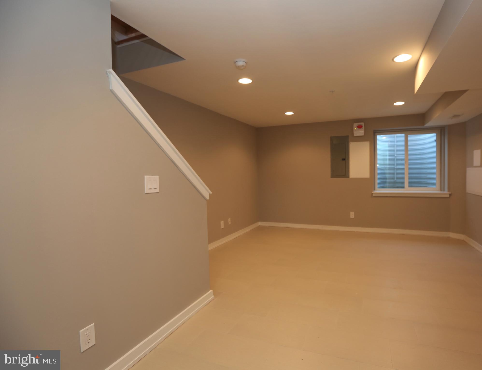 PHILADELPHIA - Residential Lease