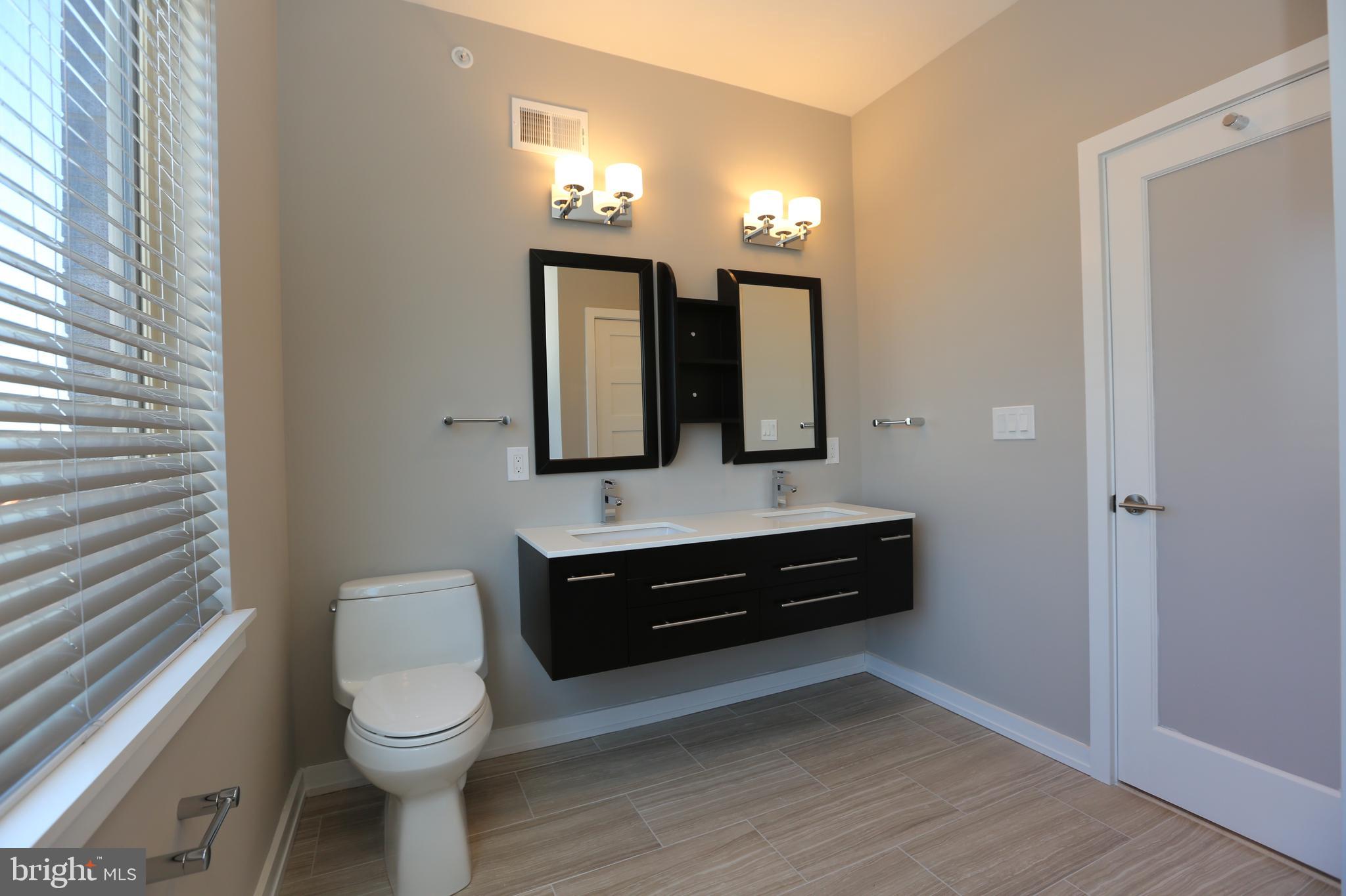 PHILADELPHIA - Residential Lease