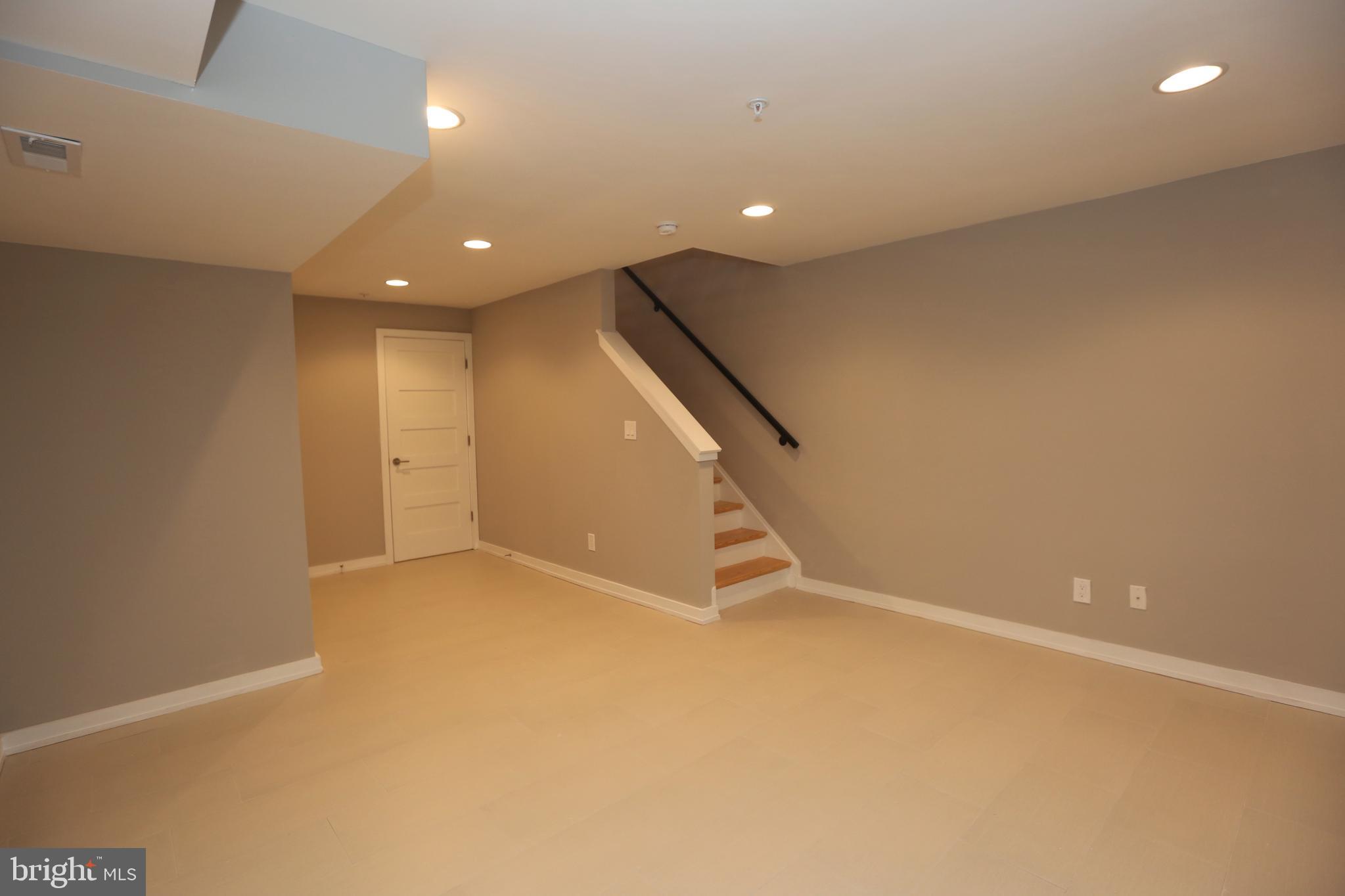 PHILADELPHIA - Residential Lease