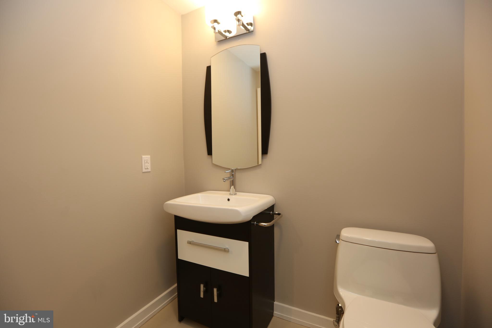 PHILADELPHIA - Residential Lease