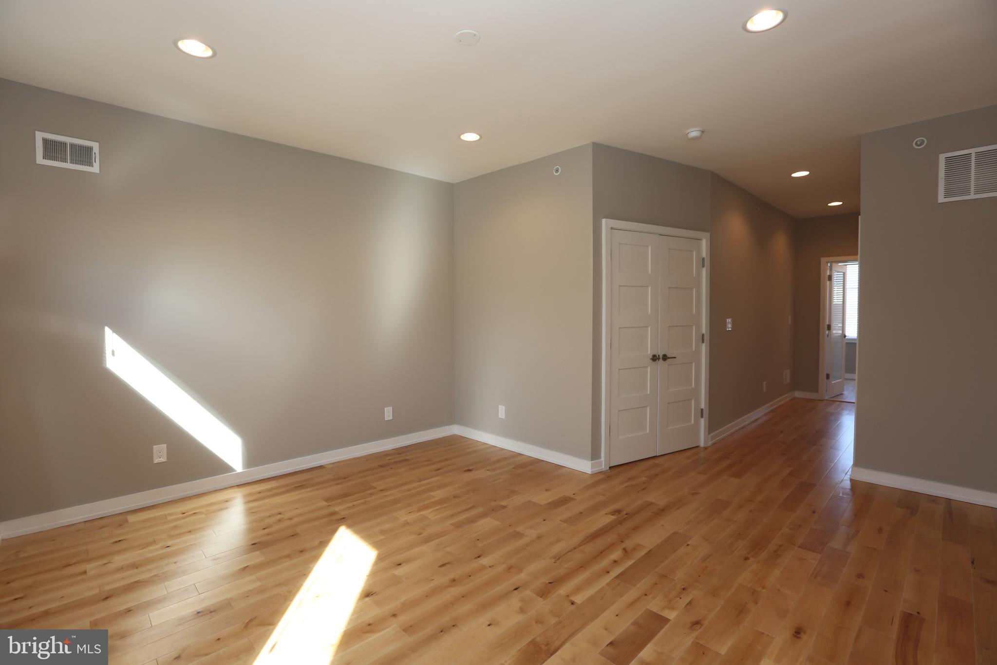 PHILADELPHIA - Residential Lease