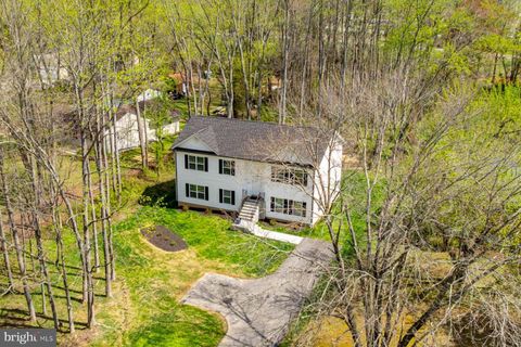 2740 STAVORS ROAD WALDORF MD 20603