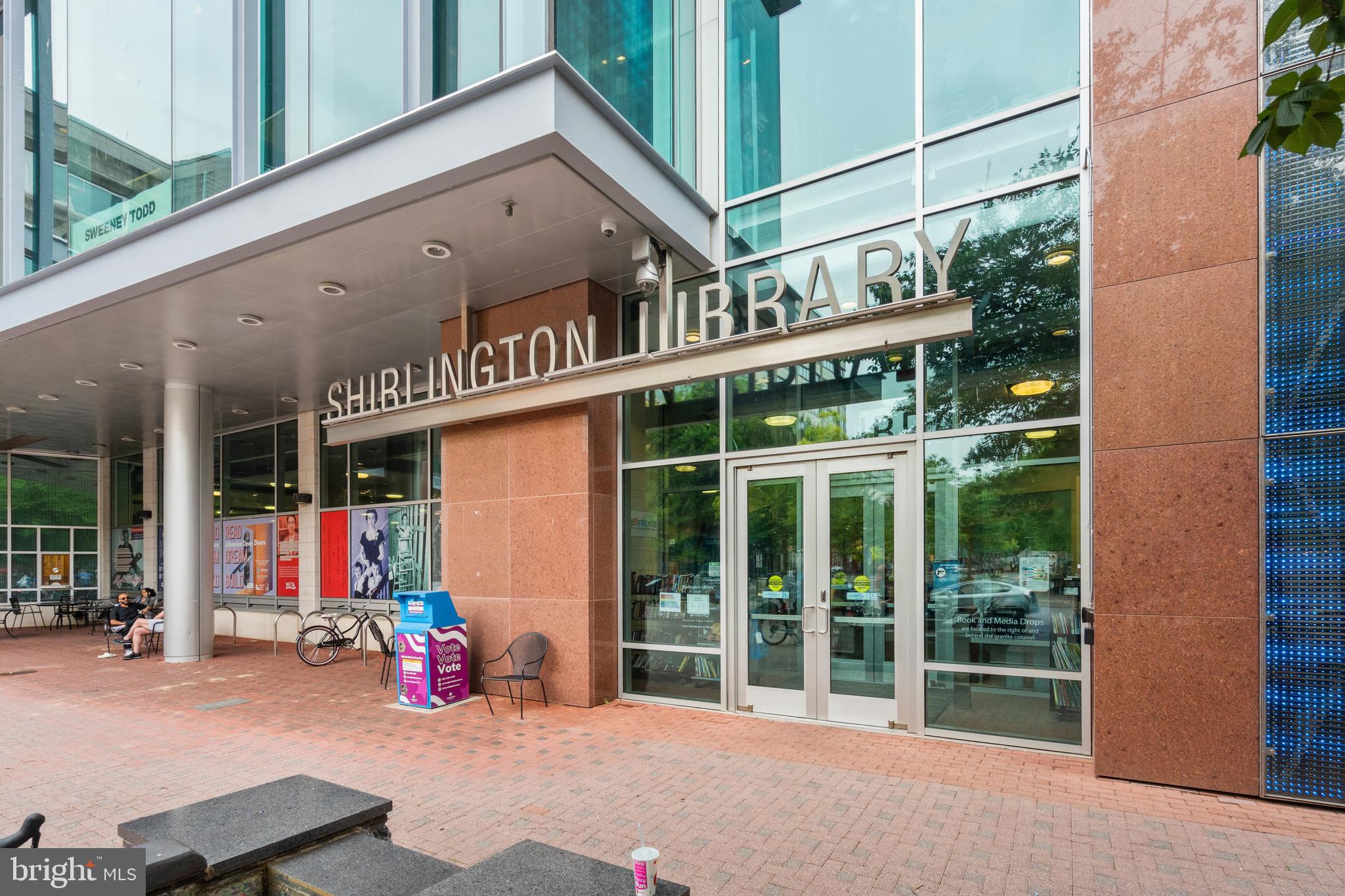 THE CARLTON - Residential