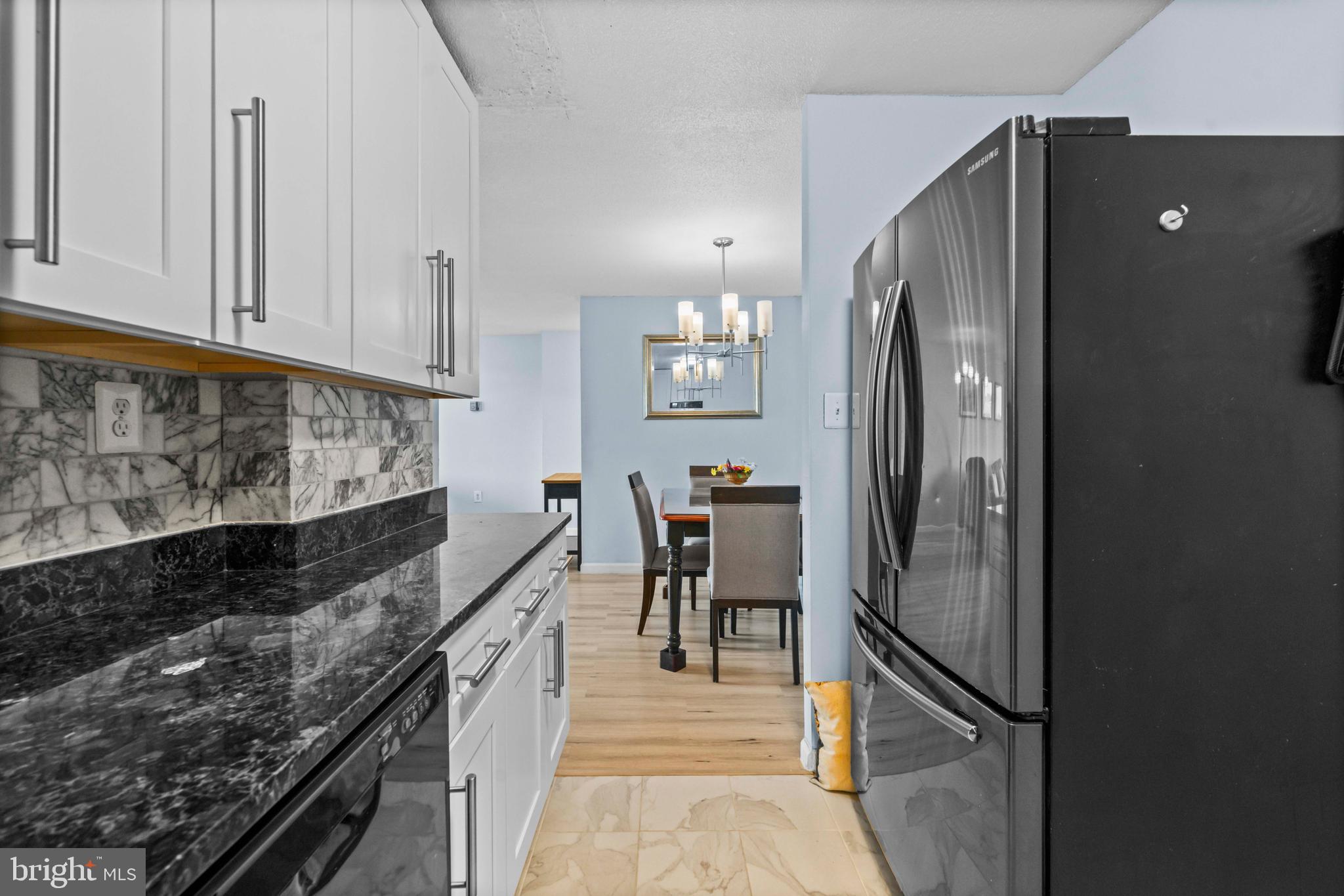 THE CARLTON - Residential