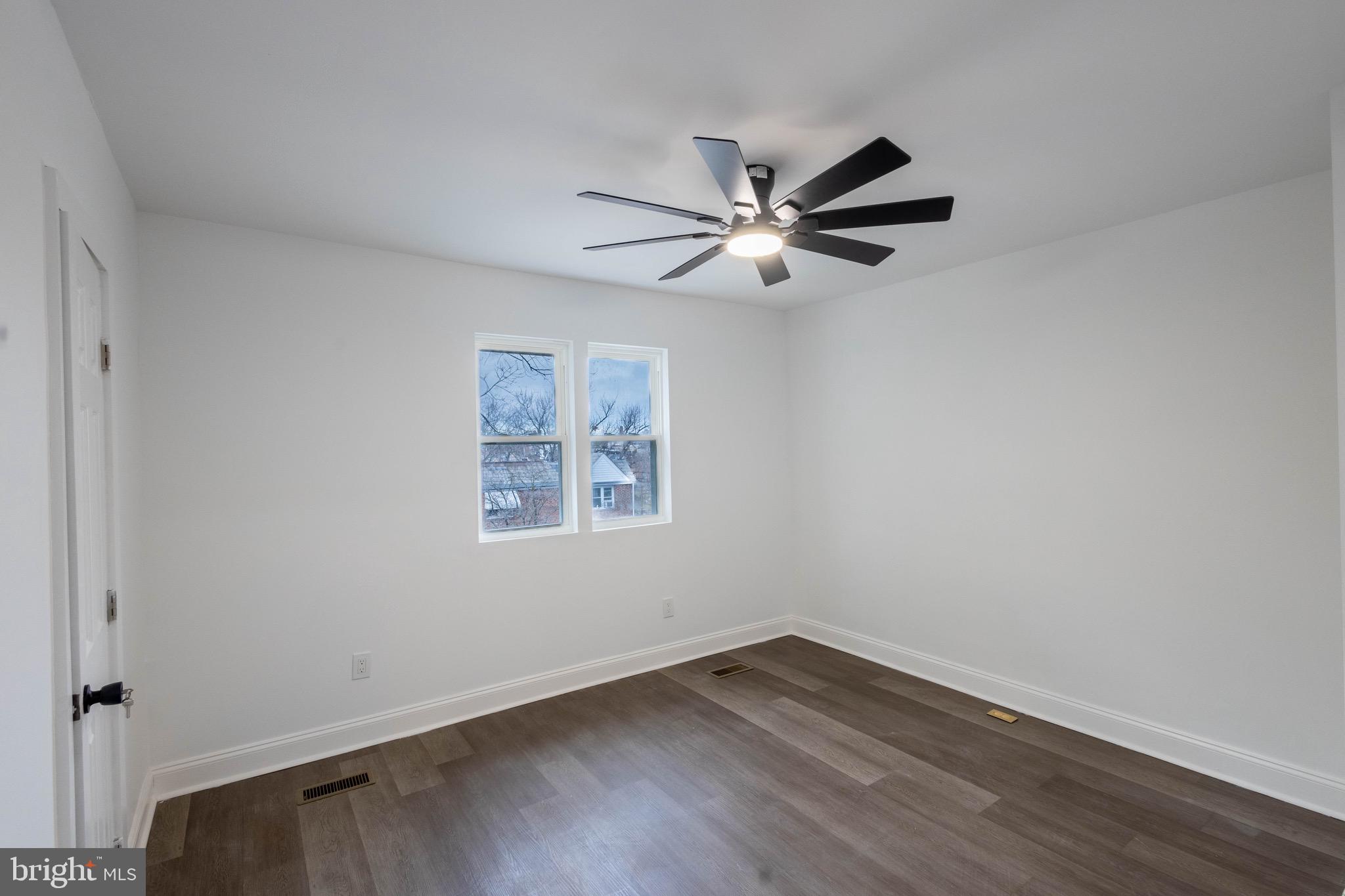 BROOKLYN - Residential