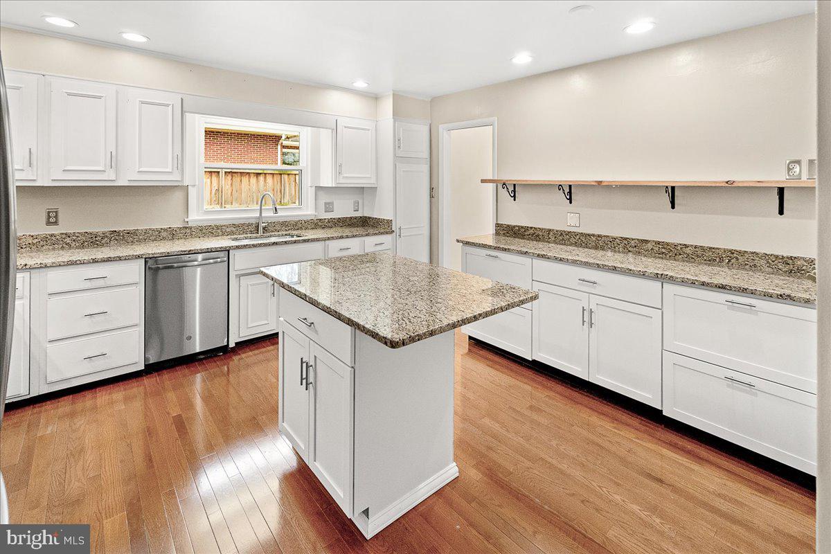 FOUNTAIN HEAD - Residential