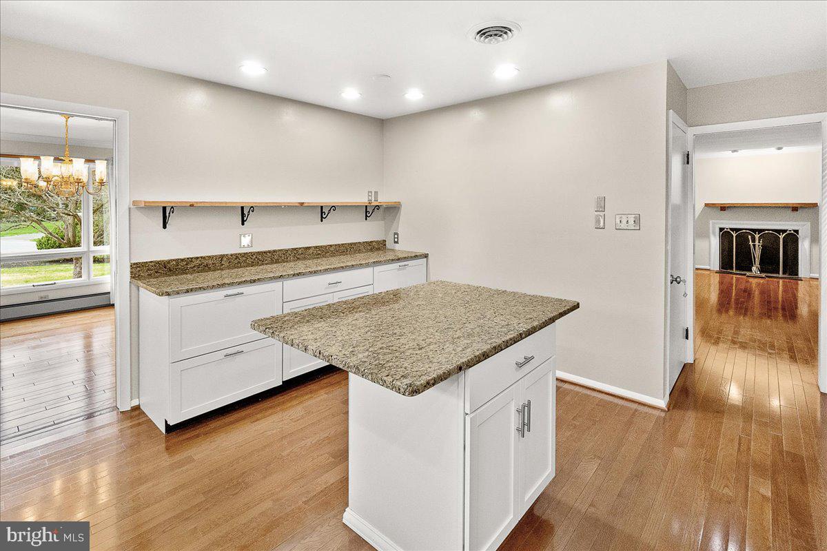 FOUNTAIN HEAD - Residential