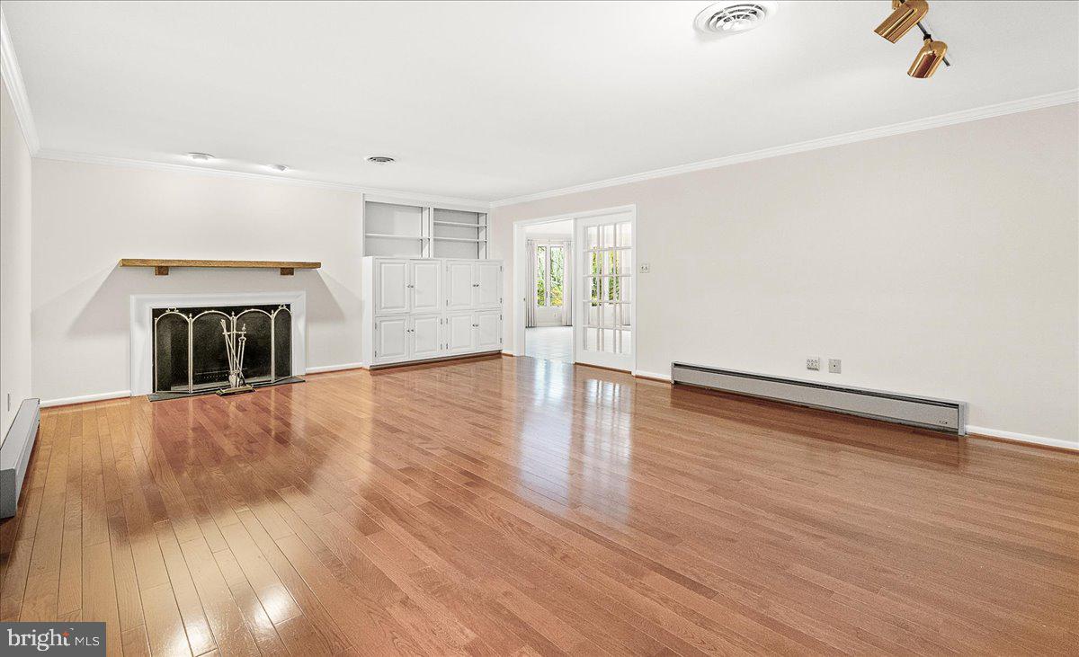 FOUNTAIN HEAD - Residential