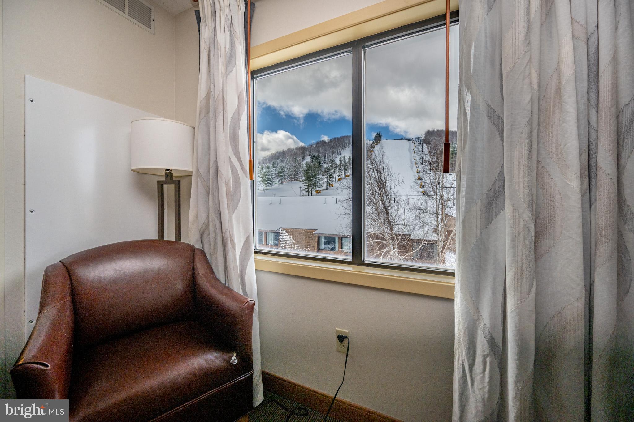 WISP HOTEL - Residential