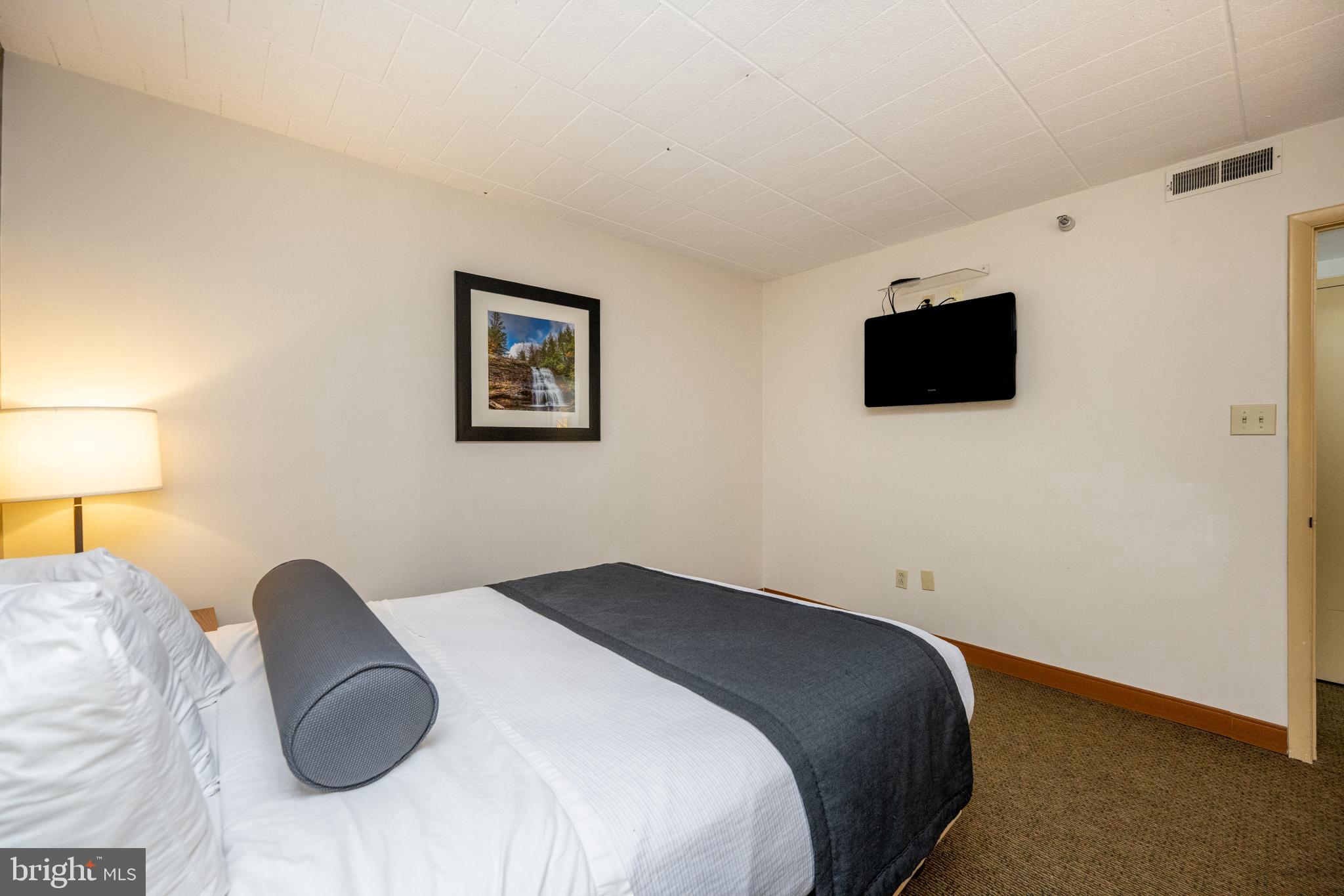 WISP HOTEL - Residential