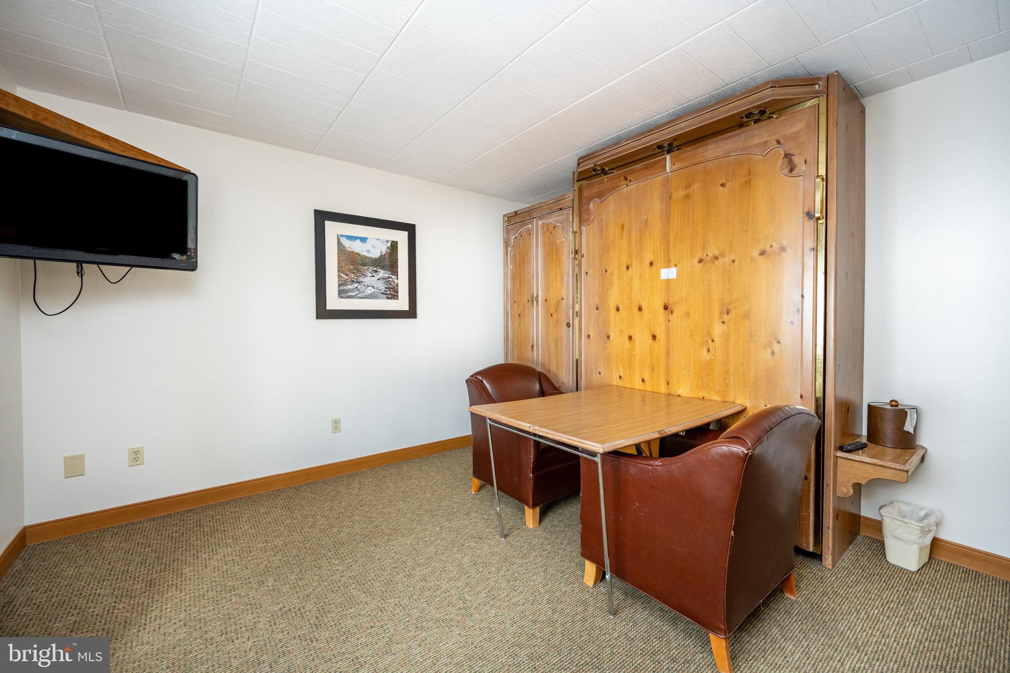 WISP HOTEL - Residential