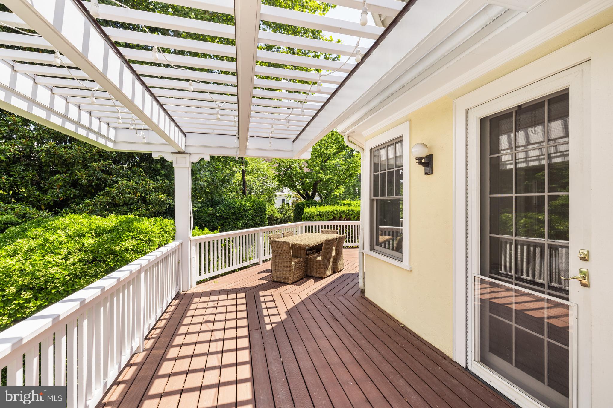 CLEVELAND PARK - Residential