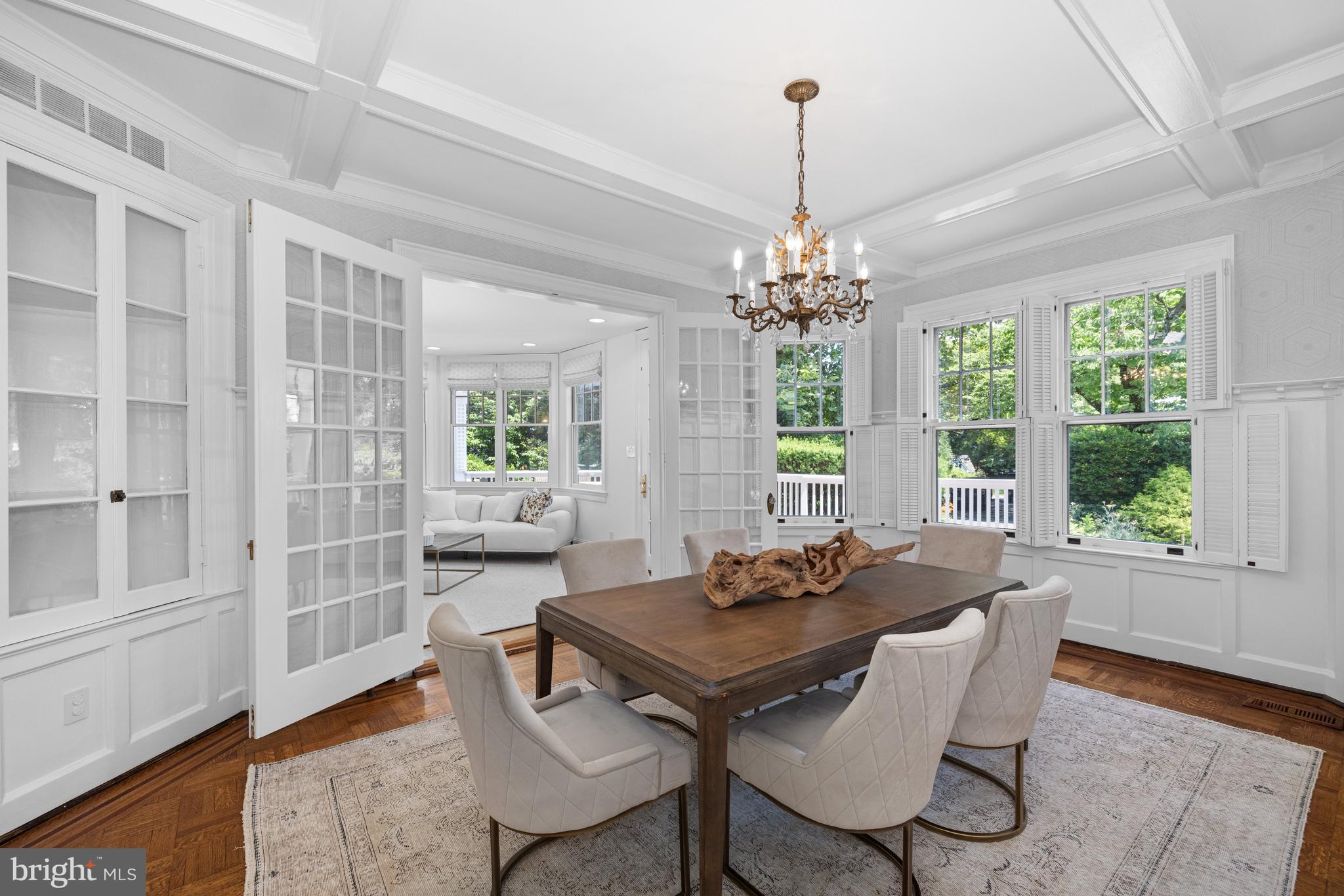 CLEVELAND PARK - Residential