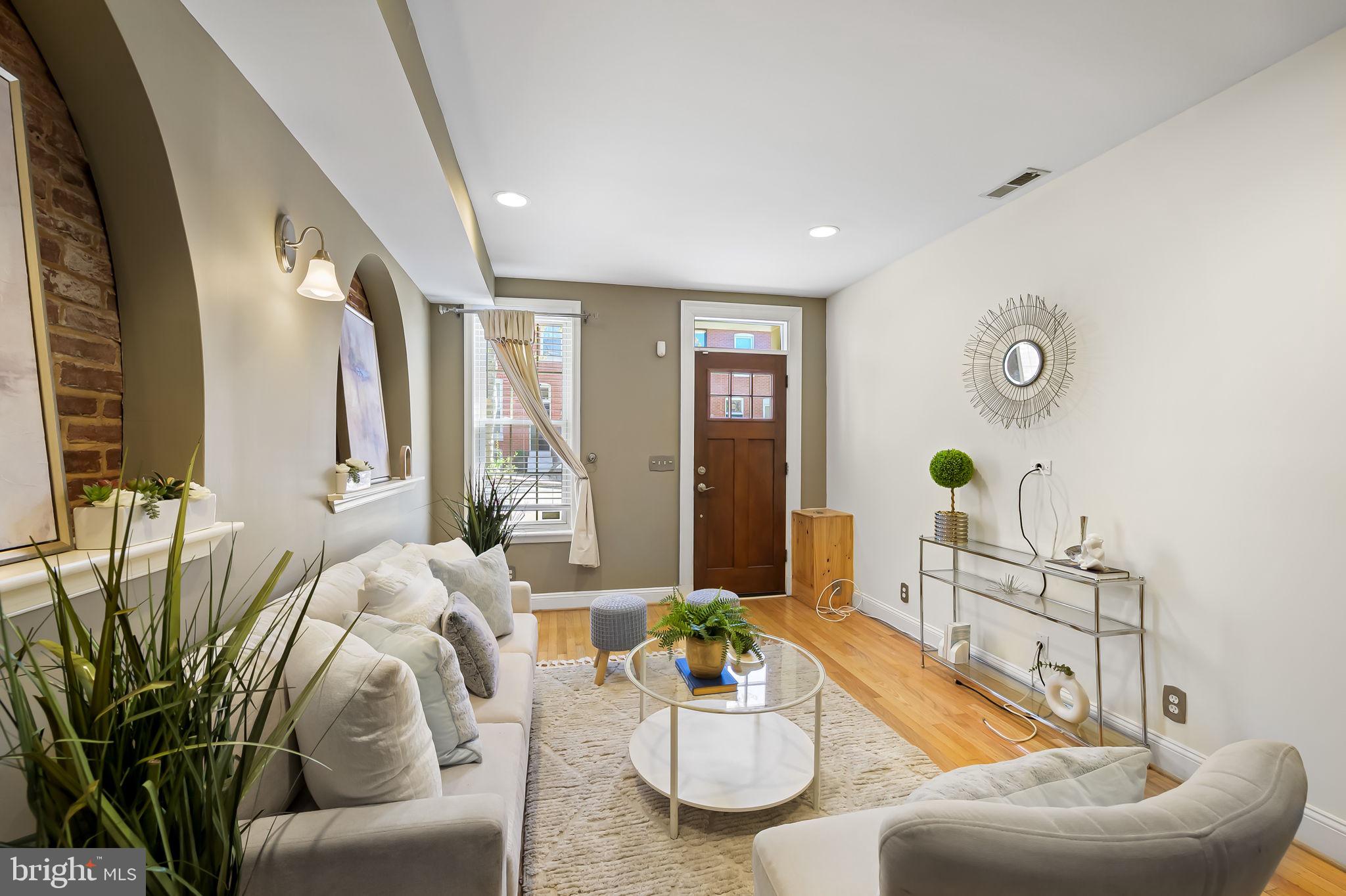 CANTON - Residential