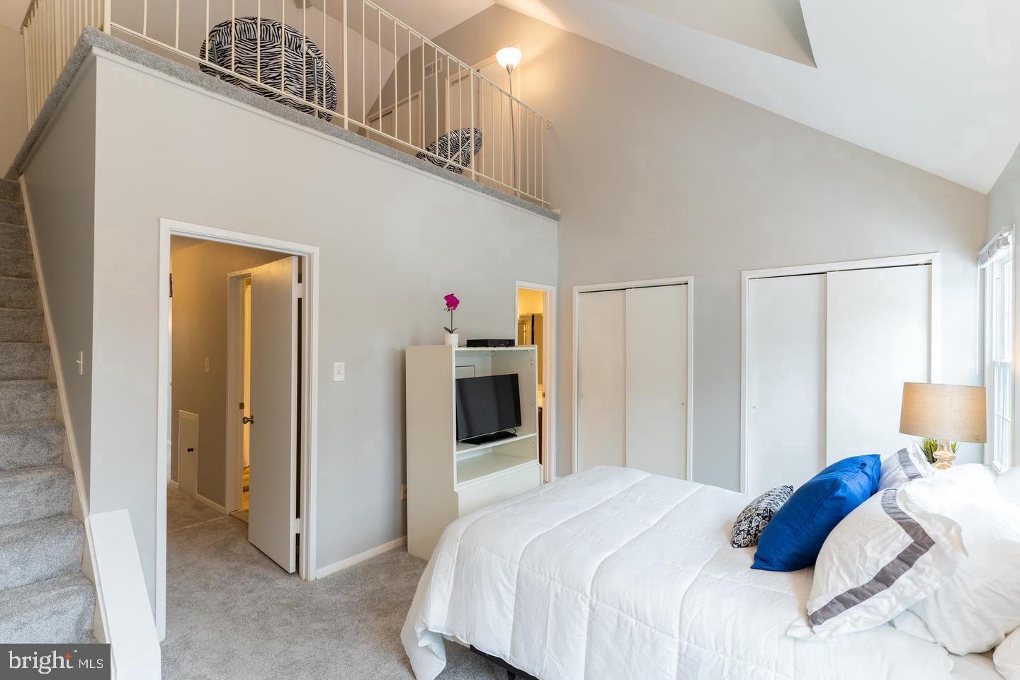 10404 NOLAN DRIVE
