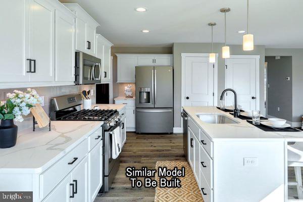 HICKORY POINTE - Residential