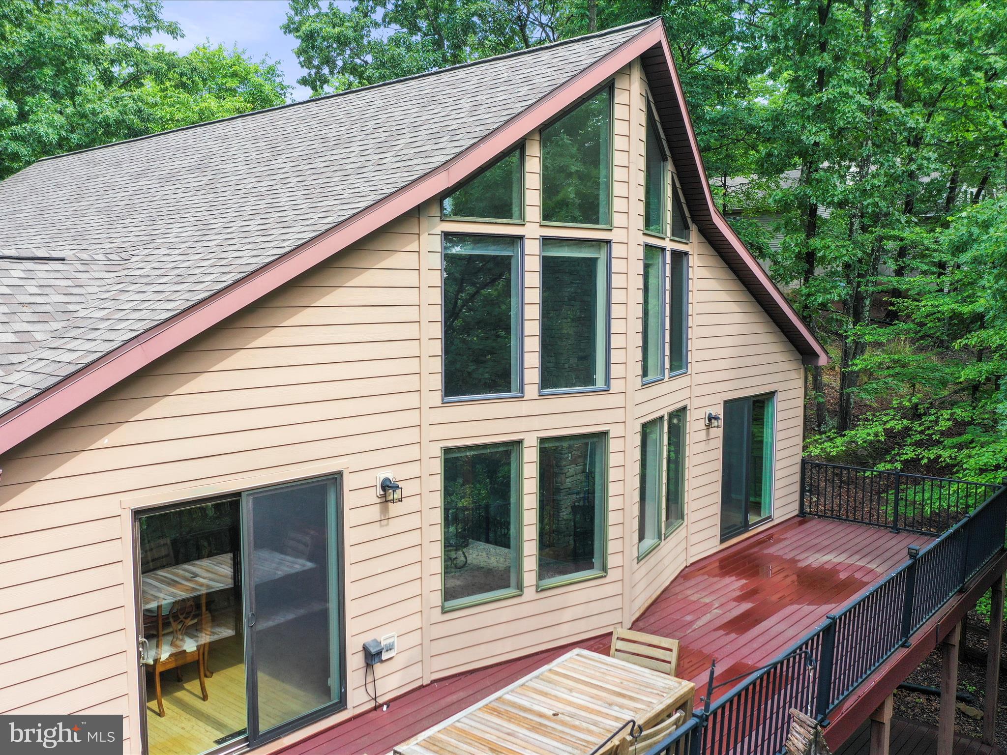 THE WOODS - Residential