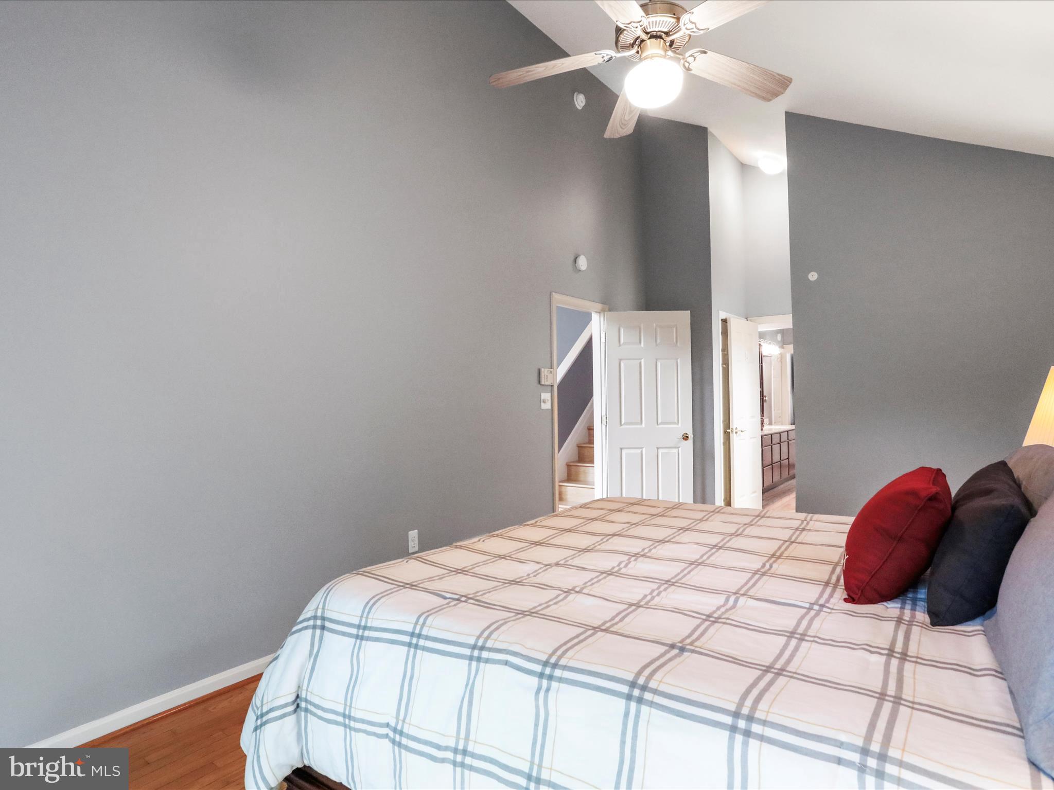 THE WOODS - Residential