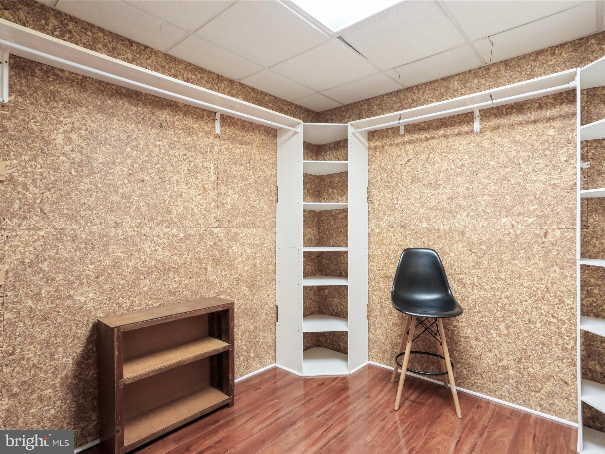 THE WOODS - Residential