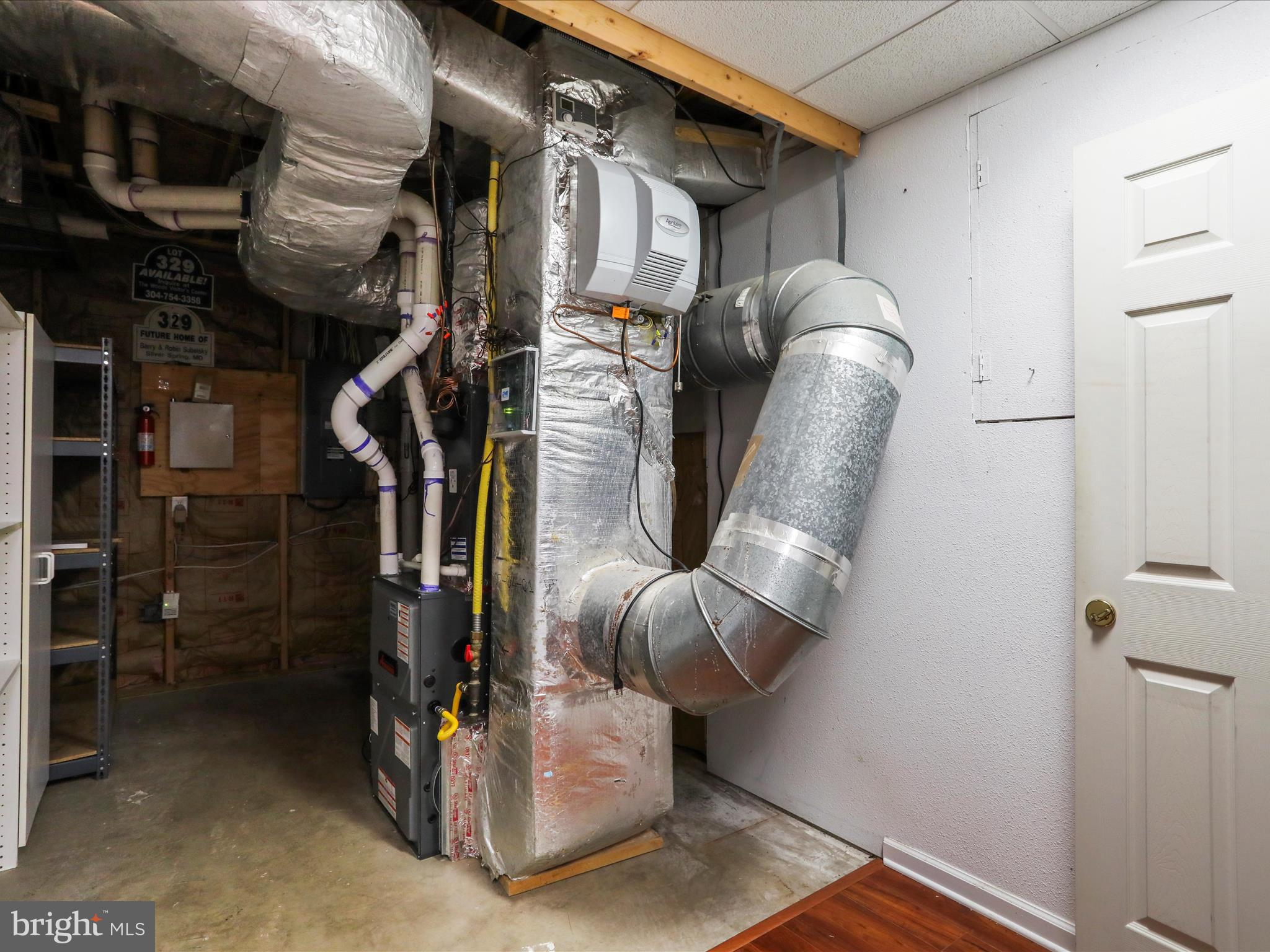 THE WOODS - Residential