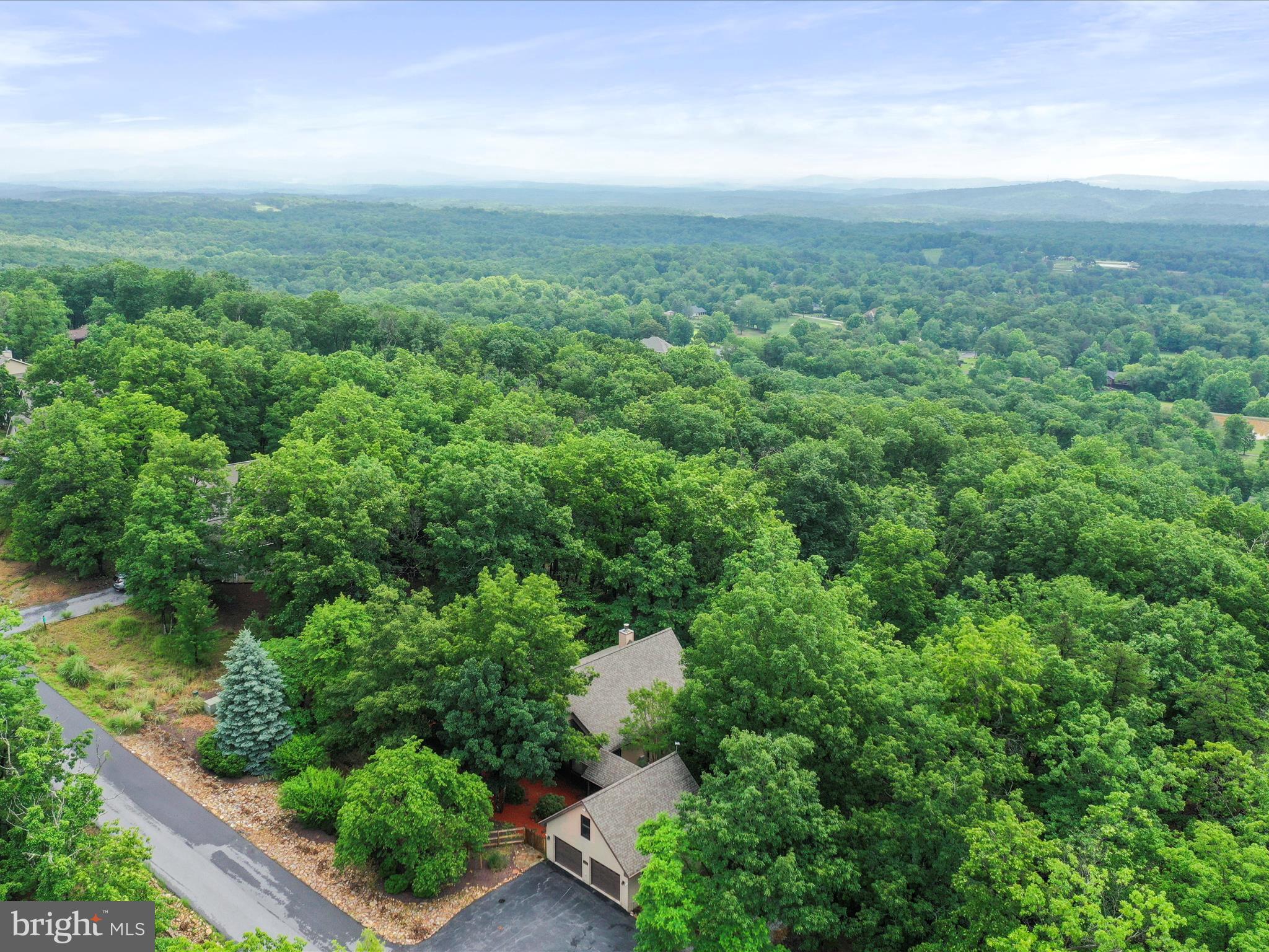 THE WOODS - Residential